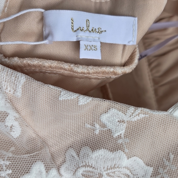 Lulu's White Floral Lace Wedding Dress - Picture 7 of 9